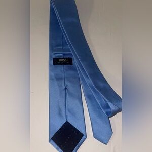 HUGO BOSS Blue Silk Tie